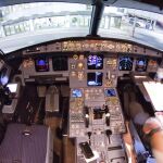 Fotografía facilitada ayer que muestra la cabina o "cockpit"del Airbus A320 siniestrado en los Alpes