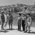 Aniki Bobo (1942)