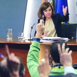 La vicepresidenta, ayer, tras la reunión del Consejo de Ministros