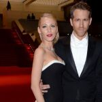 Blake Lively y Ryan Reynolds esperan su primer hijo