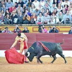 Ponce abruma en la vuelta de un Rivera (casi) dramática