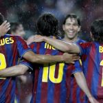 Los jugadores del Barcelona celebran un gol