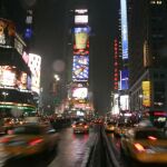 Times Square es la principal plaza de Manhattan, en Nueva York