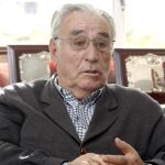 Lorenzo Fraile, en el despacho de su finca de El Puerto de San Lorenzo