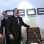El presidente de CEOE, Juan Rosell y el presidente de CEPYME, Antonio Garamendi, informan sobre las conclusiones de la Junta directiva extraordinaria de la CEOE