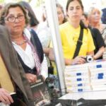 Javier Cercas llegó a firmar a un ritmo de dos ejemplares por minuto