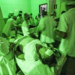 Pacientes esperan para ser intervenidos en Sabará (Brasil)