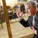 Álvaro Uribe: «La guerrilla ha recobrado fuerza con el Gobierno de Santos»