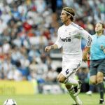 La «ansiedad» ¿reconoció Valdano¿ produjo en el Madrid falta de solidez defensiva. Ramos, en la imagen, se mostró dubitativo