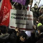 Los indecisos, objetivo de Syriza y Nueva Democracia