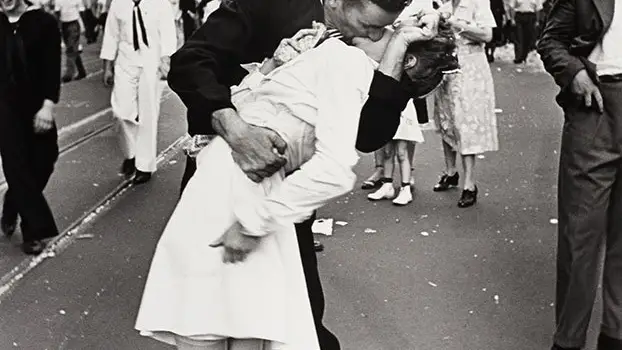 El beso de Times Square de Alfred Eisenstaedt