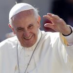El Papa nos proporciona su guía para lograr ser felices.