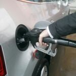 Competencia quiere que el Gobierno actúe para frenar el precio de la gasolina