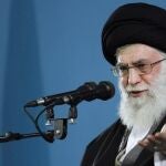 Imagen distribuida por la página web oficial del líder supremo de Irán, ayatolá Ali Jamenei