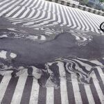 El calor extremo derrite las calles en India