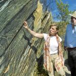 La consejera María José Salgueiro visita los Yacimientos Arqueológicos de Siega Verde