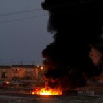 La explosión de dos botellas de acetileno, causante del fuego