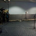 Pedro Solbes, durante la conferencia de prensa que ofreció después de comenzar los debates en la cumbre del G20 celebra en Londres