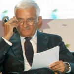 El presidente de la Eurocámara Jerzy Buzek