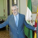 La BBK no dará trato preferente a la Iglesia y modificará la obra social