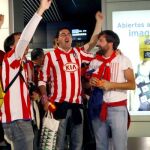 Hamburgo se hace un poco del Atlético