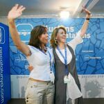 De Cospedal arropó a la candidata del PP a la Presidencia de la Generalitat, Alicia Sánchez-Camacho, en la clausura de la Escuela de Verano del PPC