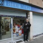 Fermín Guerrero, comerciante, multado por rotular en castellano