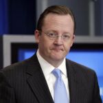 Robert Gibbs seguirá muy próximo al presidente de EE UU