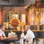 Disfrutar de una buena cerveza en la Cervecería Purkmistr de Pilsen es uno de los mayores placeres que debe vivir el viajero