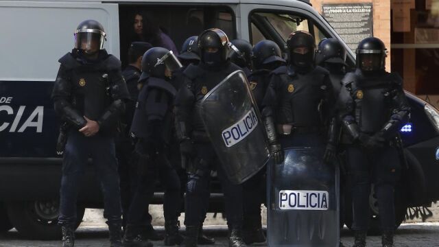 Agentes de la Unidad de Intervención Policial (UIP)