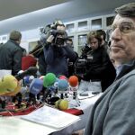 El presidente de la Federación de Atletismo, en la rueda de prensa que ha ofrecido hoy con motivo de la "operación galgo"