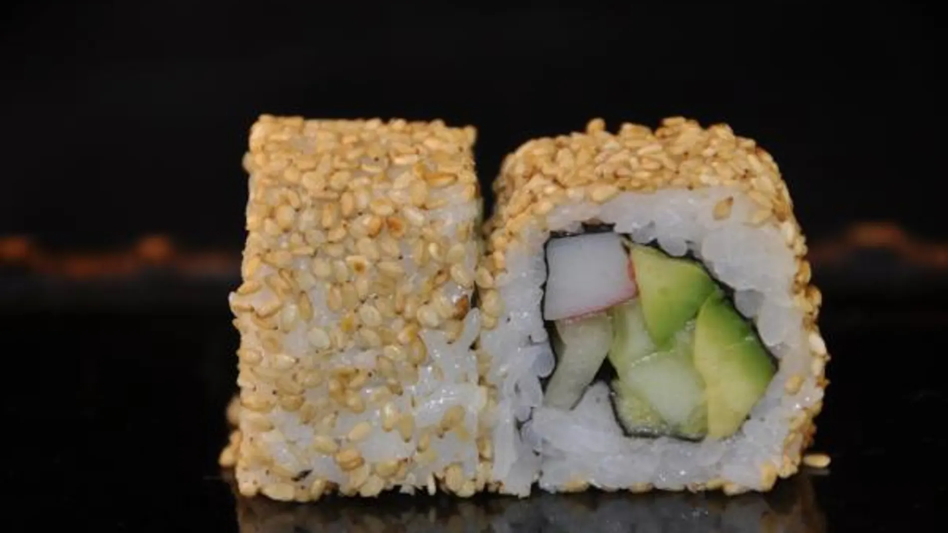 Sushi recién hecho sin salir de casa