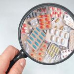 La farmacia es la ciencia y práctica de la preparación, conservación, presentación y dispensación de medicamentos
