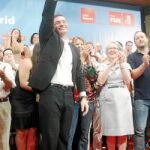 Gómez hace de Zapatero en la sede de UGT