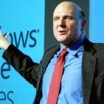 El entonces consejero delegado de Microsoft, Steve Ballmer