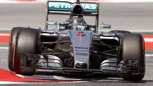 El piloto alemán Nico Rosberg del equipo Mercedes AGM Petronas, durante la tercera sesión de entrenamientos libres