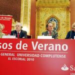La presentación estuvo presidida por el rector Carlos Berzosa