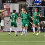 Raúl celebra con sus compañeros el empate ante el Indy Eleven