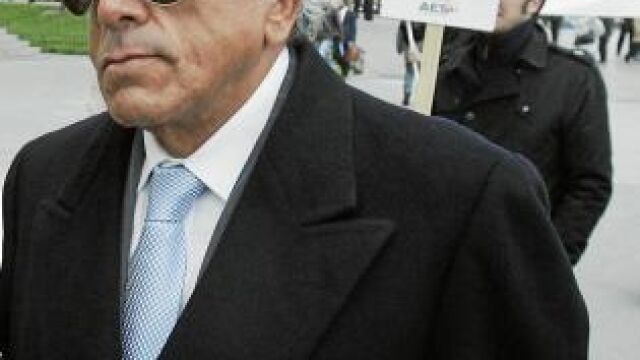 Morín (en la imagen ante los juzgados de Madrid, donde también tiene causas) puede verse libre de muchas de las acusaciones