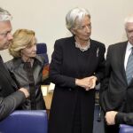 El ministro belga de Finanzas, Elena Salgado, la ministra francesa de Finanzas, su homólogo portugués y el director gerente del FMI