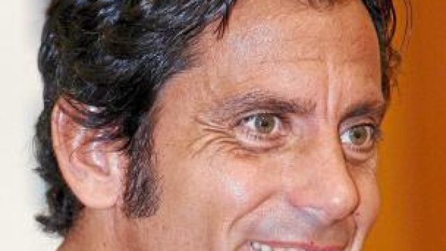 Quique presenciará el encuentro desde el banquillo