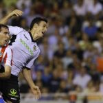 Aduriz mantiene al Valencia (1-1)