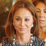 El récord del Rey: saludó a 1050 invitados por Jesús Mariñas
