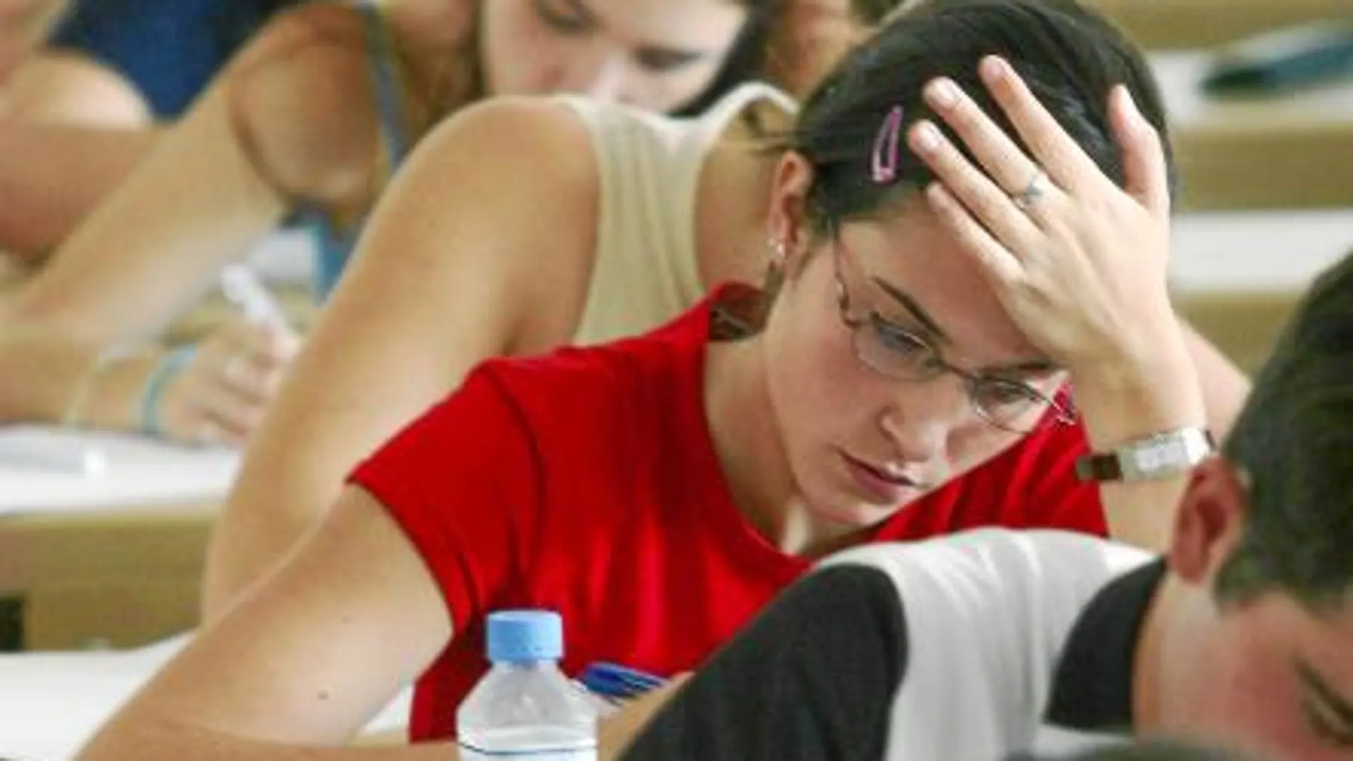 Miles de estudiantes se enfrentan a partir de hoy al Examen de Selectividad