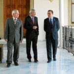José Antonio Cobacho, Ramón Luis Valcárcel y Félix Faura, durante un encuentro que mantuvieron recientemente en el Palacio de San Esteban