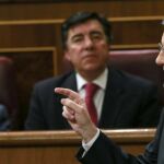 El presidente del Gobierno, Mariano Rajoy, durante su intervención en el pleno de control