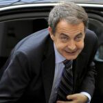 Zapatero augura una noche de emoción