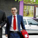 Socialistas bajo sospecha