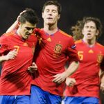 España gana sin faldas y a lo loco