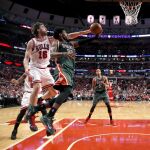 Pau Gasol, durante el encuentro ante los Bucks de Milwaukee.
